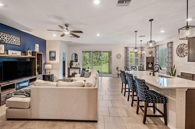 6862 BROAD RIVER AVENUE, Land O Lakes, FL 34638