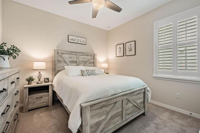 6862 BROAD RIVER AVENUE, Land O Lakes, FL 34638