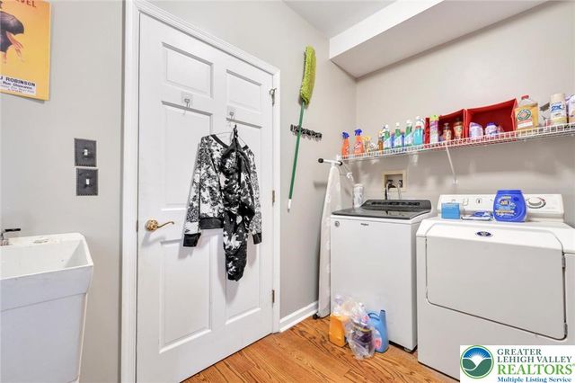 3002 Ridgeview Drive, Orwigsburg, PA 17961