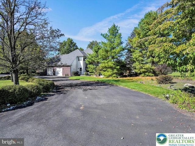 3002 Ridgeview Drive, Orwigsburg, PA 17961