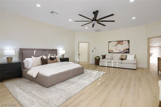 7540 Crystal Cave Drive, Las Vegas, NV 89117