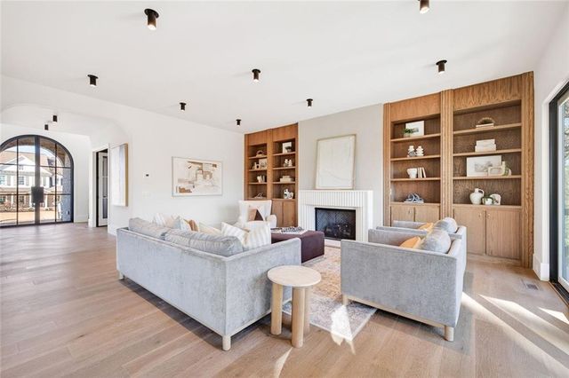 3643 London Road, Atlanta, GA 30341