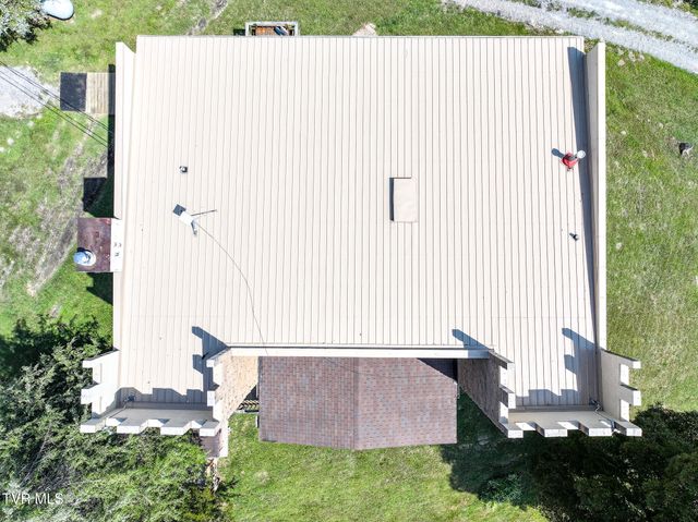 1005 Jackson Hollow Road, Mosheim, TN 37818