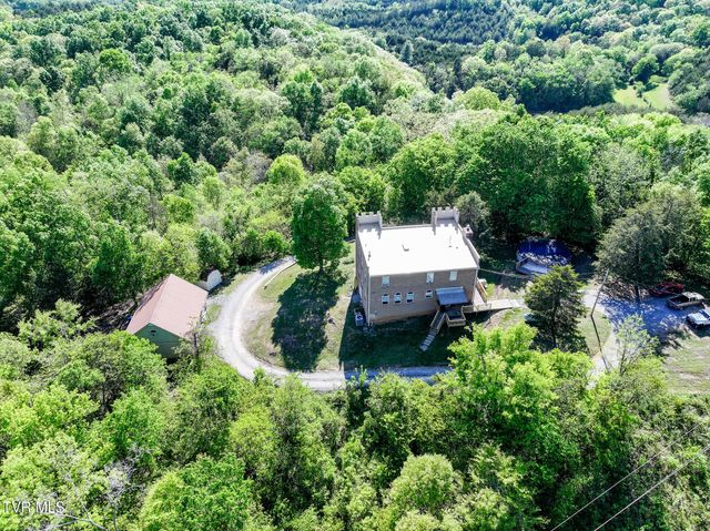 1005 Jackson Hollow Road, Mosheim, TN 37818