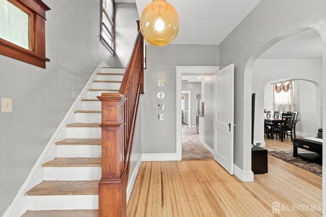 19 Church Street, Sayreville, NJ 08872