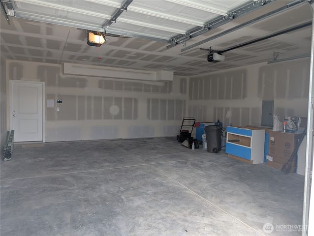 201 Stanley Avenue, Algona, WA 98001