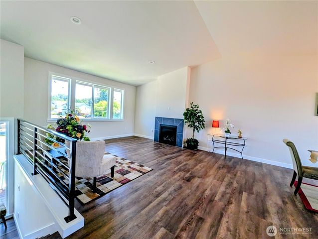 201 Stanley Avenue, Algona, WA 98001