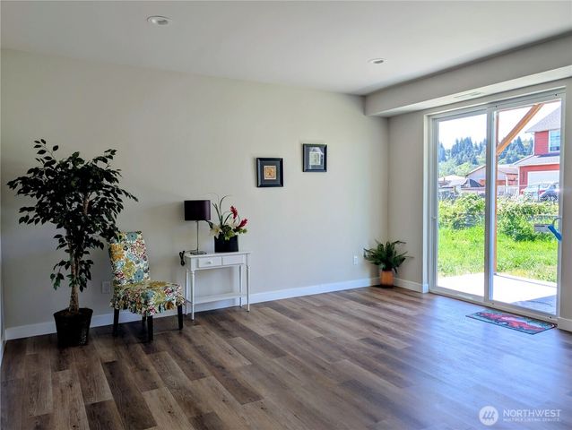 201 Stanley Avenue, Algona, WA 98001