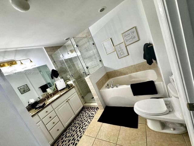 3001 NE 185th Street 225, Aventura, FL 33180
