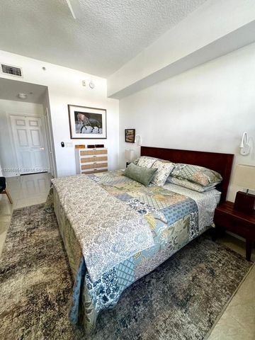 3001 NE 185th Street 225, Aventura, FL 33180