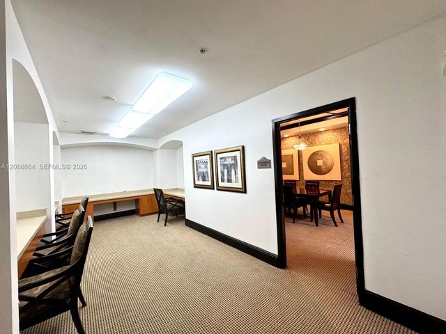 3001 NE 185th Street 225, Aventura, FL 33180