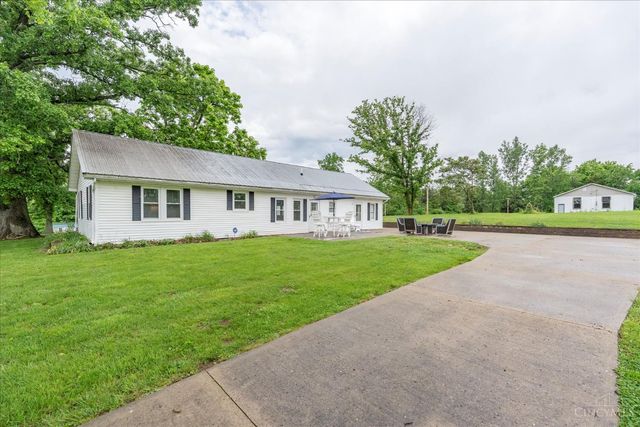 10529 North Shore Road, Paint Twp, OH 45133