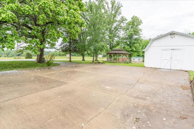 10529 North Shore Road, Paint Twp, OH 45133
