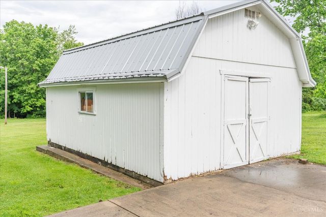 10529 North Shore Road, Paint Twp, OH 45133