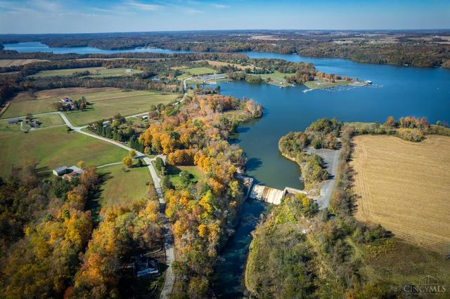 10529 North Shore Road, Paint Twp, OH 45133