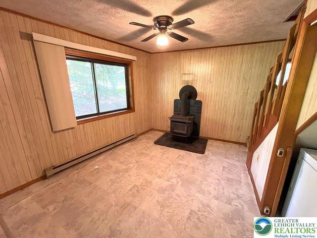 19 Petrarch Trail, Penn Forest Twp, PA 18210