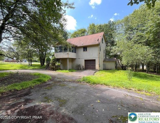 19 Petrarch Trail, Penn Forest Twp, PA 18210