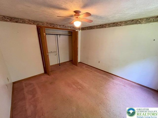 19 Petrarch Trail, Penn Forest Twp, PA 18210