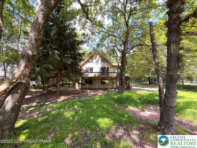 19 Petrarch Trail, Penn Forest Twp, PA 18210