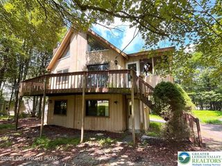 19 Petrarch Trail, Penn Forest Twp, PA 18210