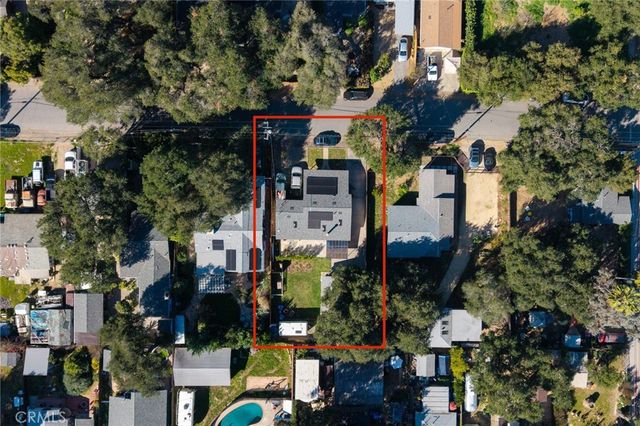 124 S Padre Juan Ave, Ojai, CA 93023