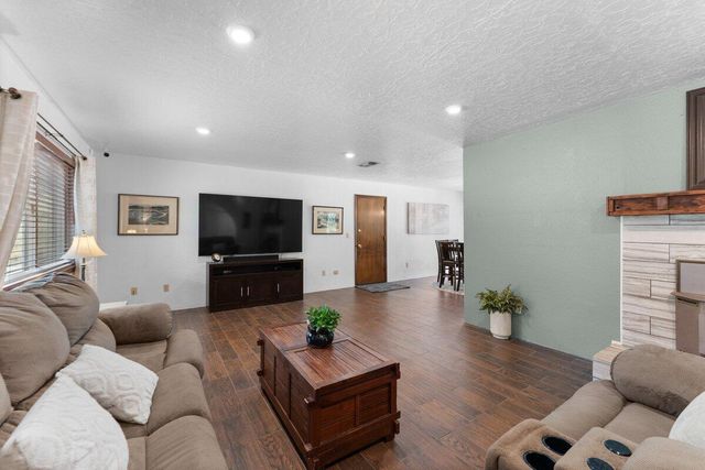 15086 Vista Knolls Drive, Redding, CA 96001