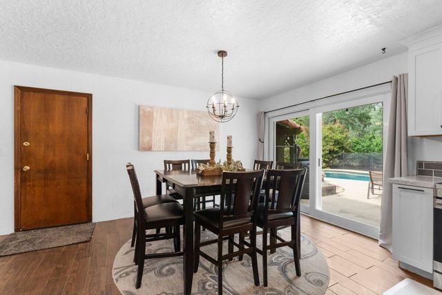 15086 Vista Knolls Drive, Redding, CA 96001