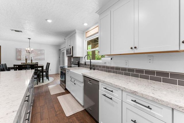 15086 Vista Knolls Drive, Redding, CA 96001