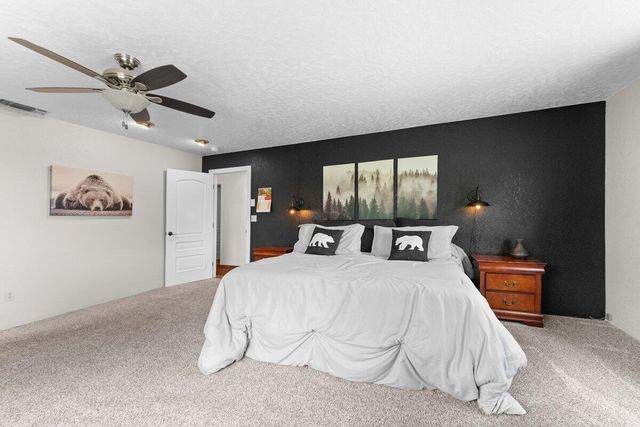 15086 Vista Knolls Drive, Redding, CA 96001