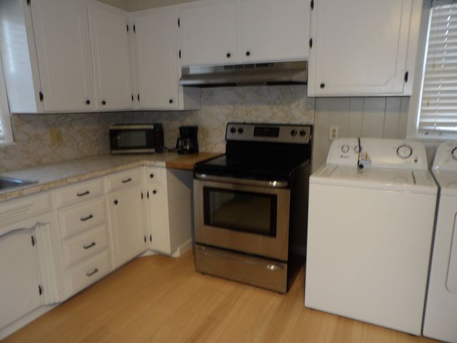 366 Powers Blvd, Waverly, TN 37185