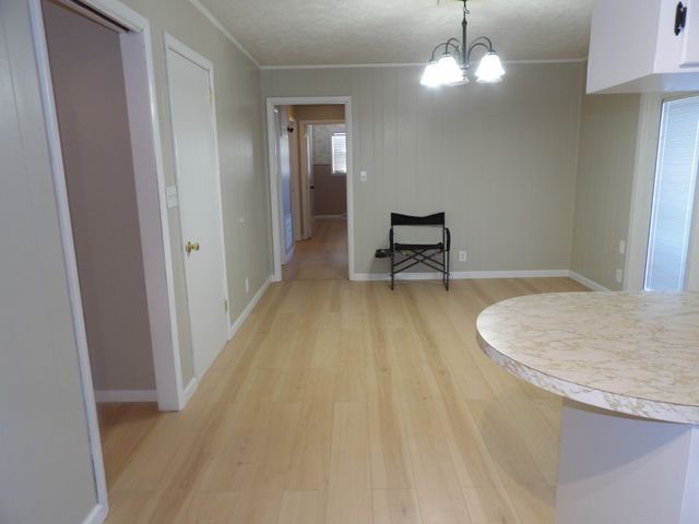 366 Powers Blvd, Waverly, TN 37185