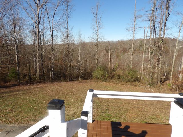 366 Powers Blvd, Waverly, TN 37185