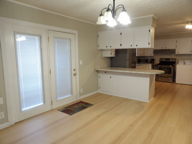 366 Powers Blvd, Waverly, TN 37185