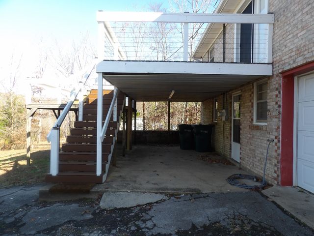 366 Powers Blvd, Waverly, TN 37185