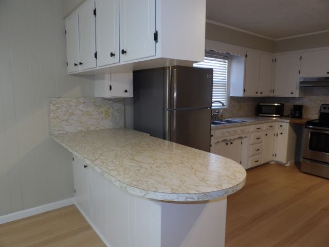 366 Powers Blvd, Waverly, TN 37185