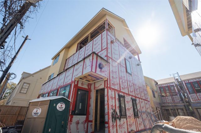 5409 Chevy Chase D, Houston, TX 77056