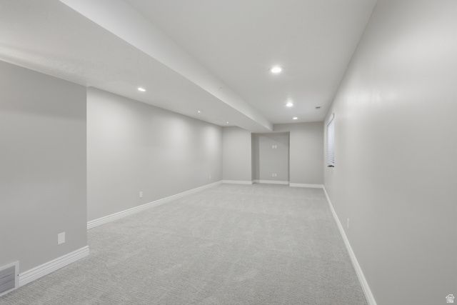 38 W CLAY PARK DR, Murray, UT 84107