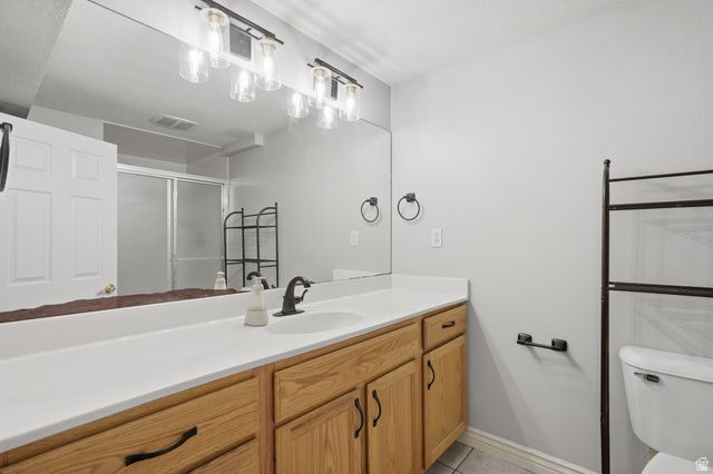 38 W CLAY PARK DR, Murray, UT 84107