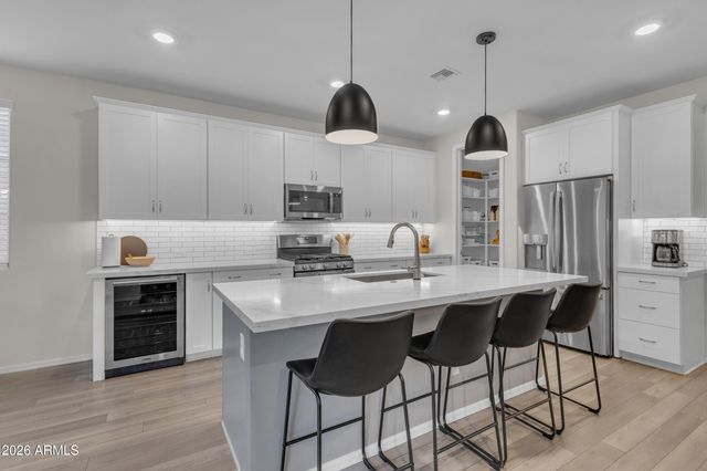 10031 E TILLMAN Avenue, Mesa, AZ 85212