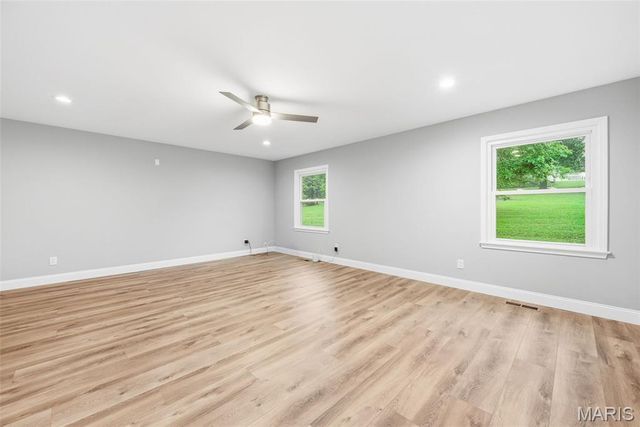 14 Ferndale Drive, Fenton, MO 63026