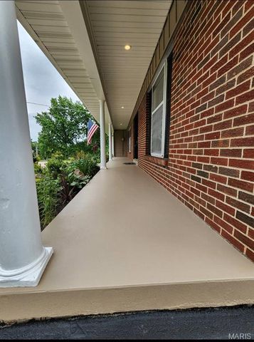 14 Ferndale Drive, Fenton, MO 63026