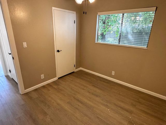 3732 Mercury Drive, Redding, CA 96002