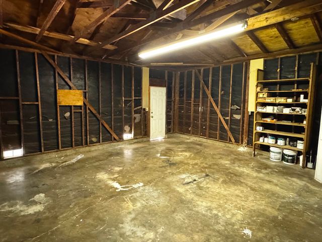 3732 Mercury Drive, Redding, CA 96002