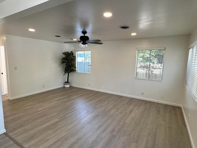 3732 Mercury Drive, Redding, CA 96002