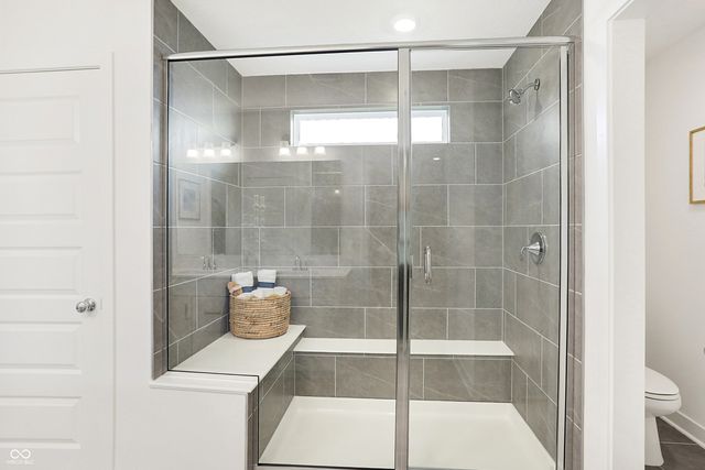 2409 Red Squirrel Way, Zionsville, IN 46077