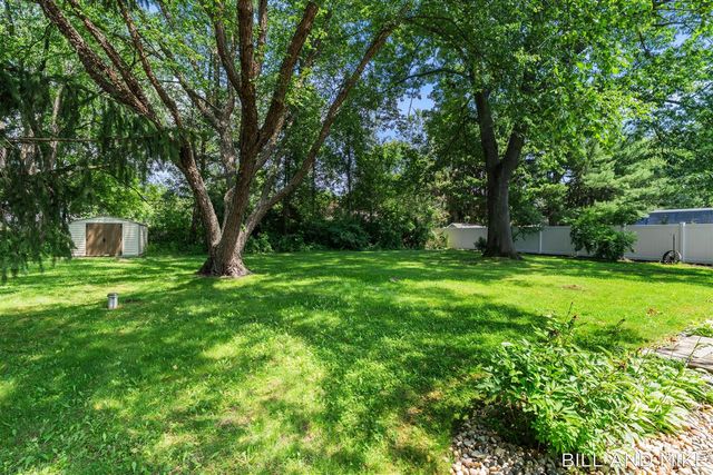 3517 64th Street, Saugatuck, MI 49453