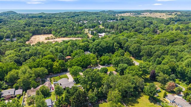 3517 64th Street, Saugatuck, MI 49453