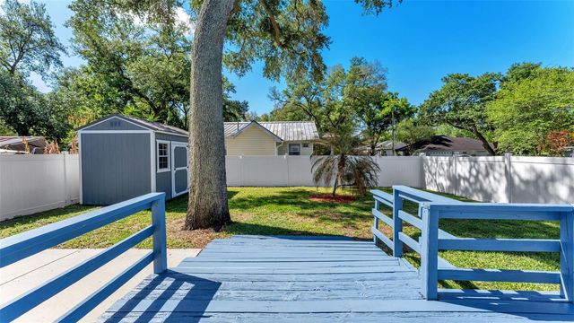 1020 FOREST PARK STREET, Lakeland, FL 33803