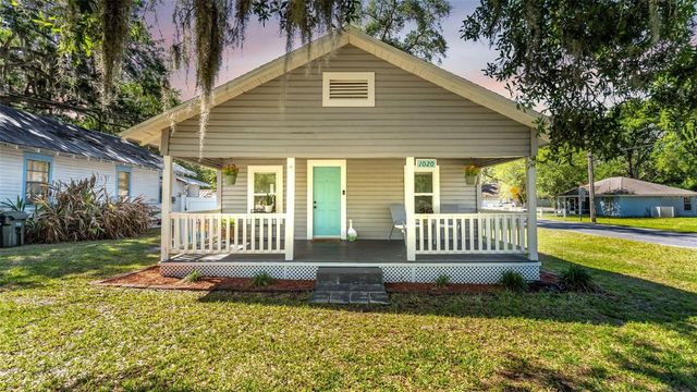 1020 FOREST PARK STREET, Lakeland, FL 33803