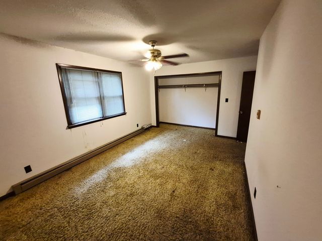 817 S 3rd Street, Herrin, IL 62948